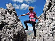 In MONTE ALBEN (2019 m) dal Passo della Crocetta il 21 maggio 2017 - FOTOGALLERY